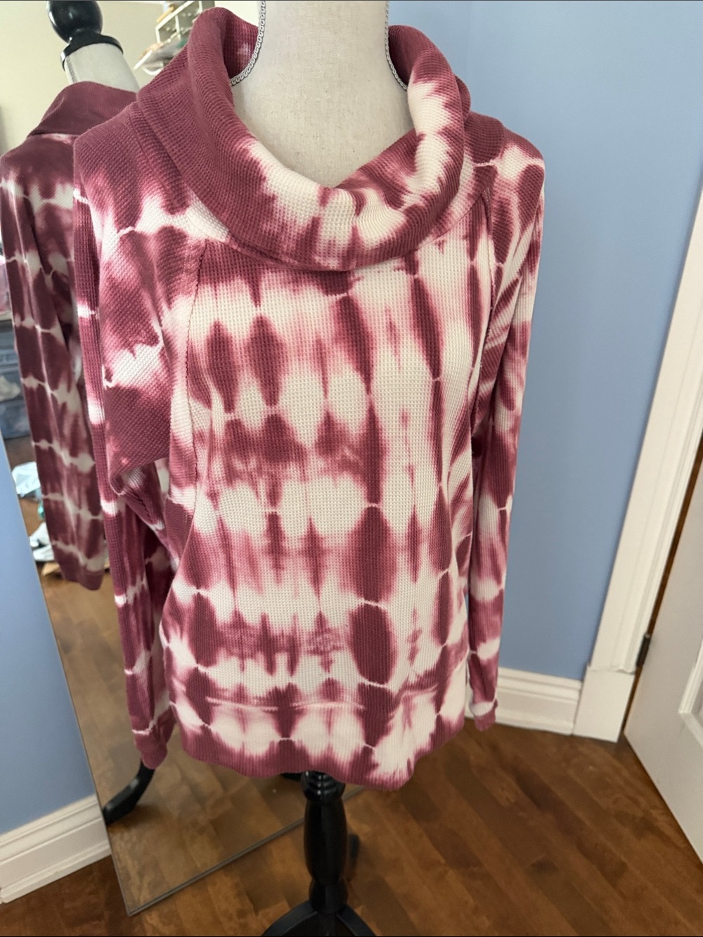 From Anthropology, Pilcro Tie-Dye Cowl Neck Women's Sweater - Burgundy & Cream